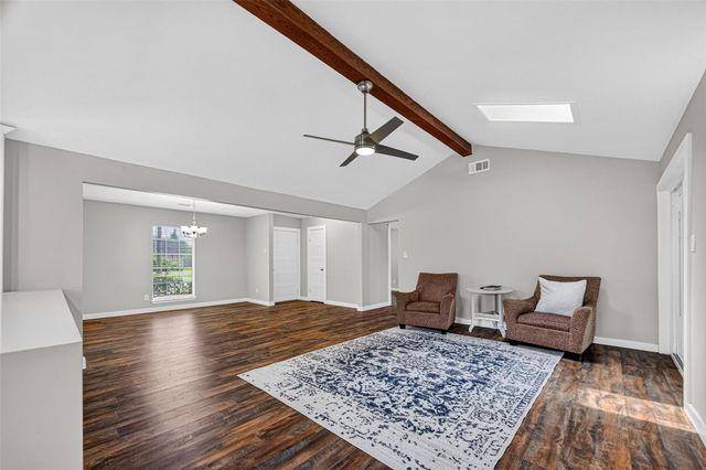 402 Christina Lane, Friendswood, TX 77546