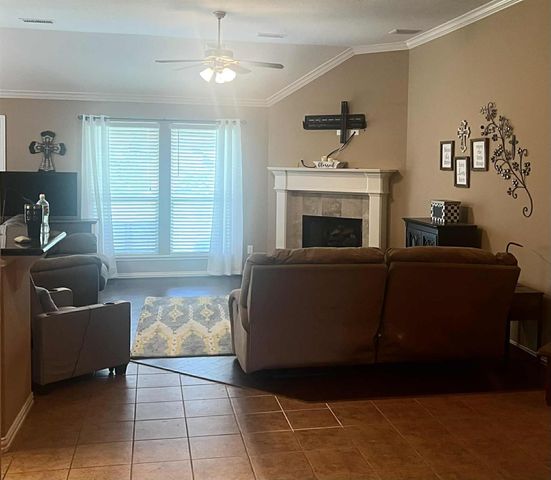 18720 Rosalea Way, Montgomery, TX 77356