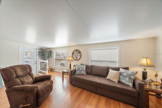 49 LEISURE WAY, Palmetto, FL 34221