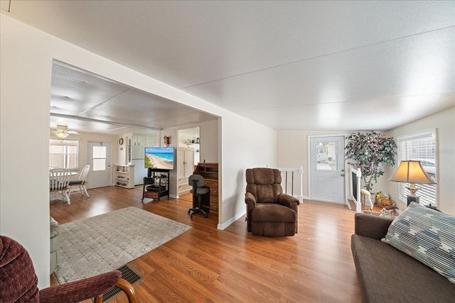 49 LEISURE WAY, Palmetto, FL 34221