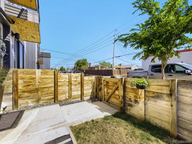 1923 W Elk Place 2, Denver, CO 80211
