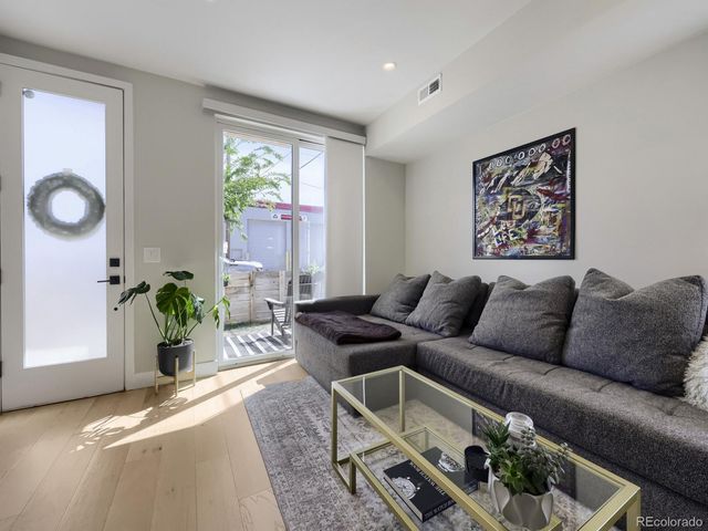 1923 W Elk Place 2, Denver, CO 80211