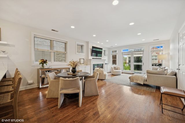 3543 N Southport Avenue 3S, Chicago, IL 60657