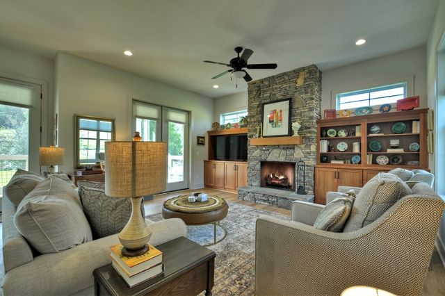 47 Downy Road, Blue Ridge, GA 30513