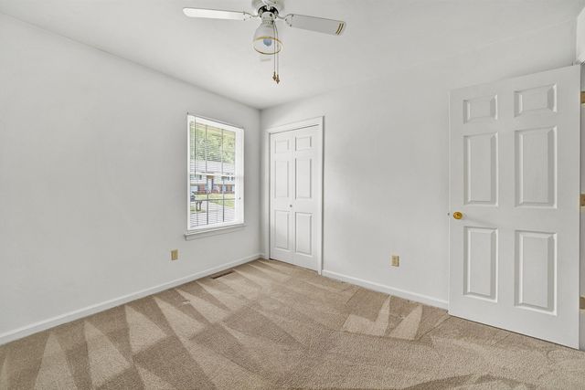 1040 Barrens Village CT, Roanoke, VA 24019