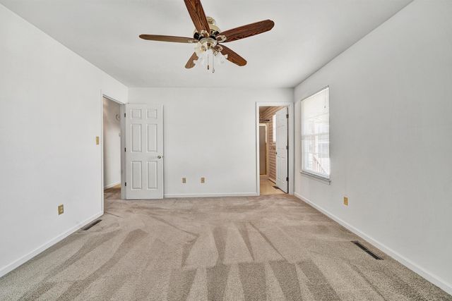 1040 Barrens Village CT, Roanoke, VA 24019