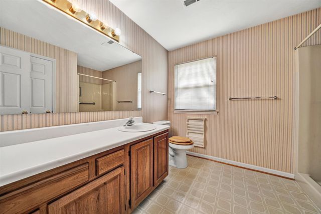 1040 Barrens Village CT, Roanoke, VA 24019