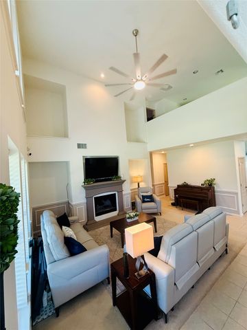 8132 Guadalupe Road, Arlington, TX 76002