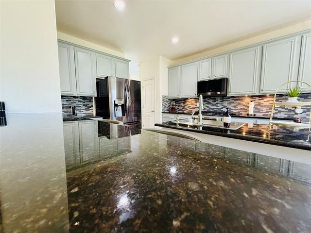 8132 Guadalupe Road, Arlington, TX 76002