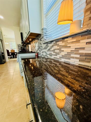 8132 Guadalupe Road, Arlington, TX 76002