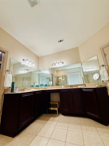 8132 Guadalupe Road, Arlington, TX 76002