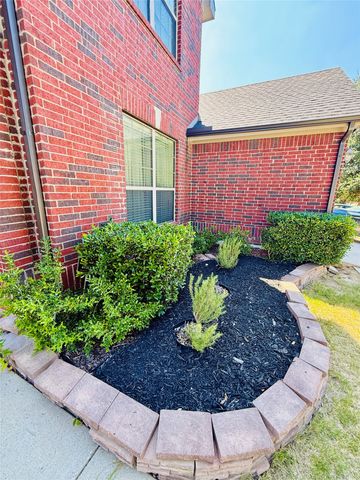 8132 Guadalupe Road, Arlington, TX 76002