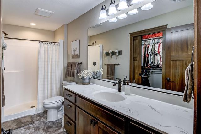 5609 Green Park Drive, Eau Claire, WI 54703