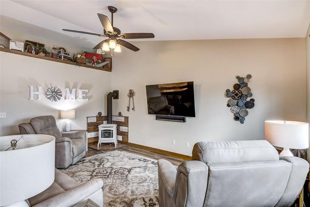 5609 Green Park Drive, Eau Claire, WI 54703