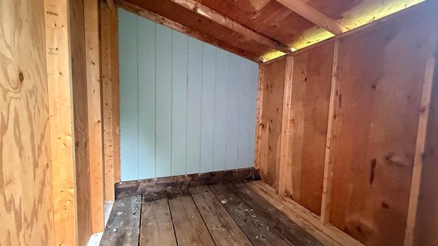 27 Ainsworth Road, Claremont, NH 03743