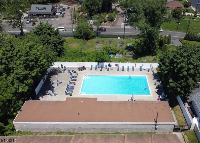 9 West Ct 2B, Westfield Town, NJ 07090