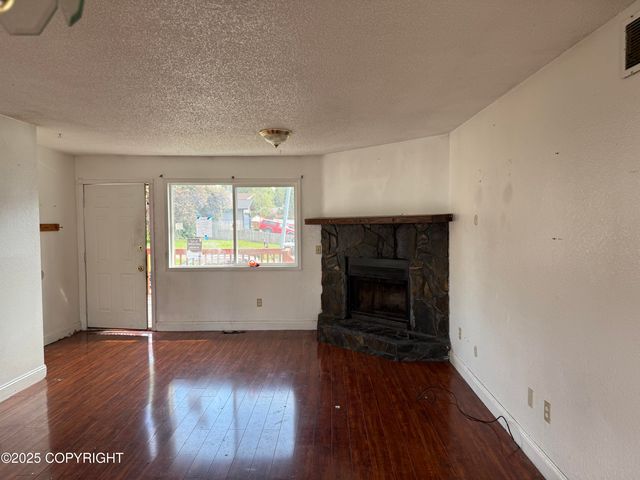 7811 Kiana Circle, Anchorage, AK 99507