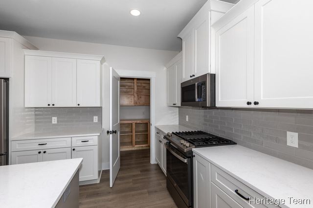 6645 Croft Lane 30, Hudsonville, MI 49426