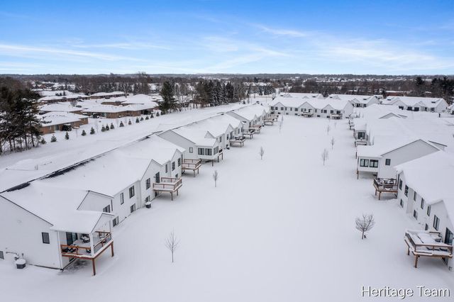 6645 Croft Lane 30, Hudsonville, MI 49426