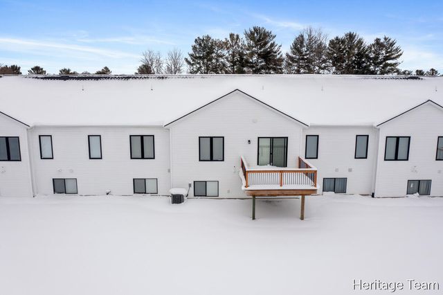 6645 Croft Lane 30, Hudsonville, MI 49426