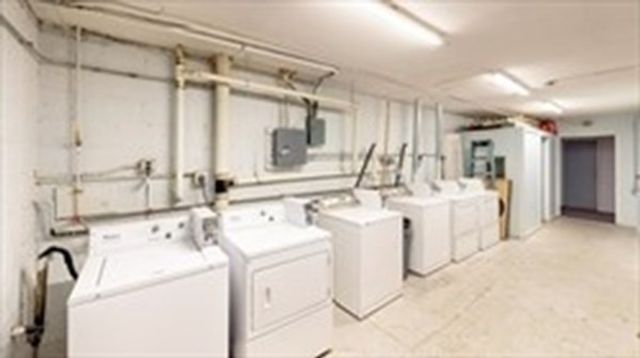 97 Colonel Bell Dr 8, Brockton, MA 02301