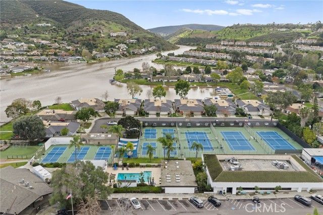 1652 Via Ocioso, San Marcos, CA 92078