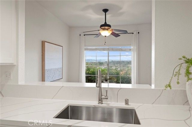 1652 Via Ocioso, San Marcos, CA 92078