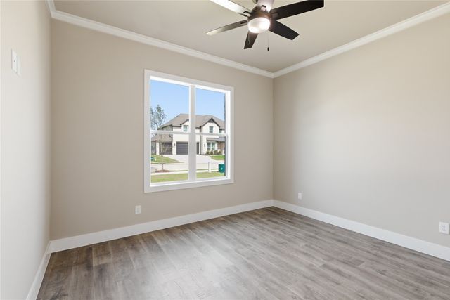 709 Anne Road, Van Alstyne, TX 75495