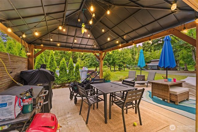 6011 Roberts Road, Bellingham, WA 98226