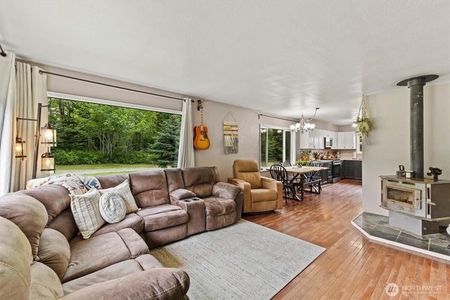 6011 Roberts Road, Bellingham, WA 98226