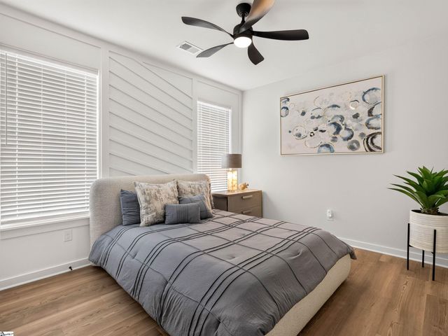 29 Harbor Drive, Greenville, SC 29611