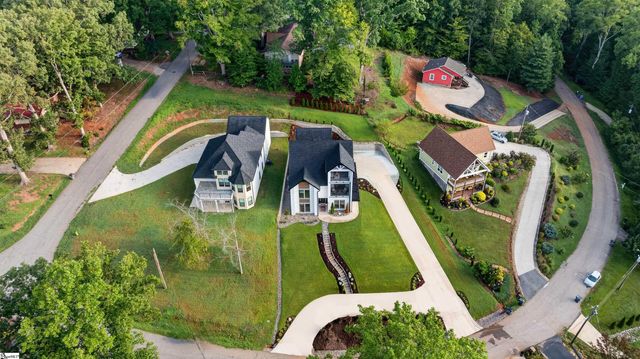 29 Harbor Drive, Greenville, SC 29611