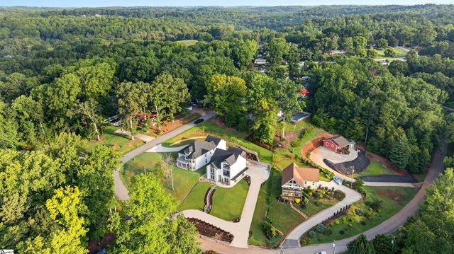 29 Harbor Drive, Greenville, SC 29611