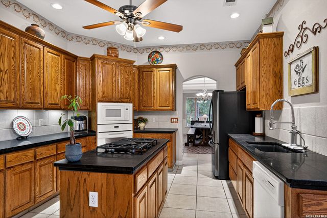 24815 BIRDIE RDG, San Antonio, TX 78260