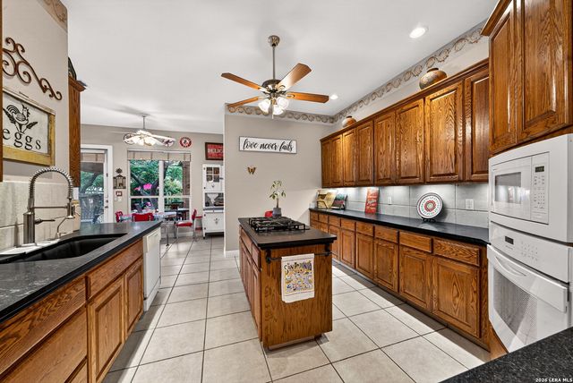 24815 BIRDIE RDG, San Antonio, TX 78260