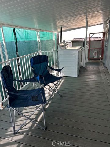 9020 Somerset Boulevard 19, Bellflower, CA 90706