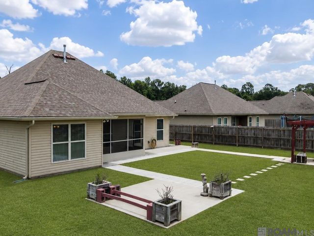 20036 Scarlett Ln, Ponchatoula, LA 70454