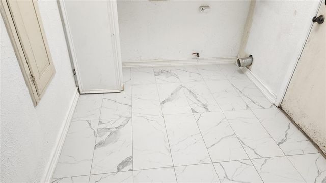 530 S 12th Street, Silsbee, TX 77656