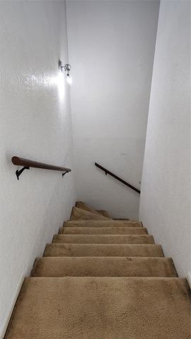 530 S 12th Street, Silsbee, TX 77656