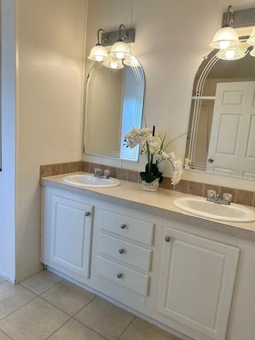 11941 Watergate Circle, Boca Raton, FL 33428