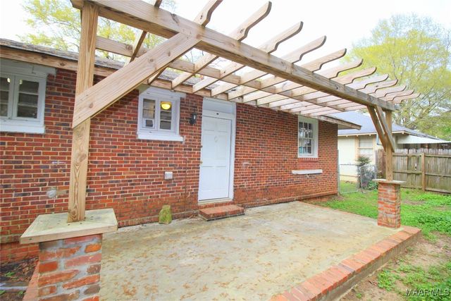 1536 St Charles Avenue, Montgomery, AL 36107