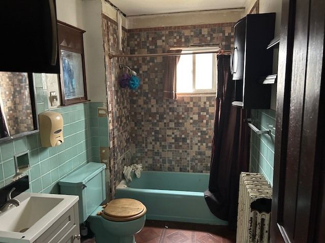 519 N Broadway Street, Joliet, IL 60435