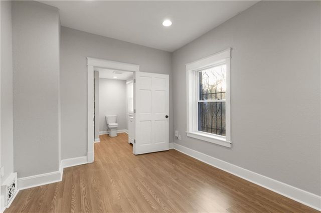 2961 Lockridge Avenue, Kansas City, MO 64128