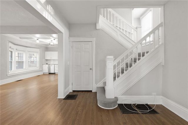 2961 Lockridge Avenue, Kansas City, MO 64128