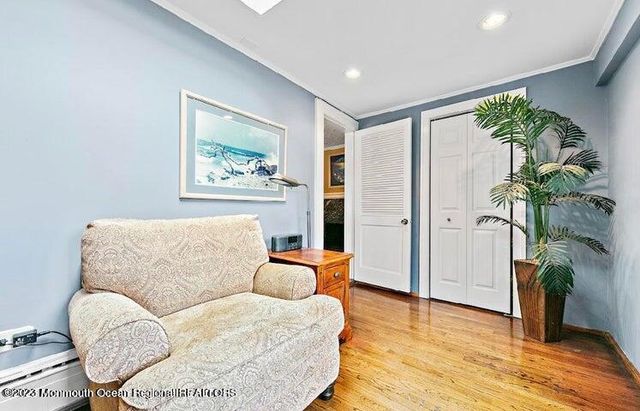 214 Cliftwood Road, Oakhurst, NJ 07755