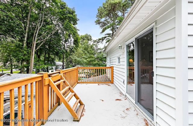 214 Cliftwood Road, Oakhurst, NJ 07755