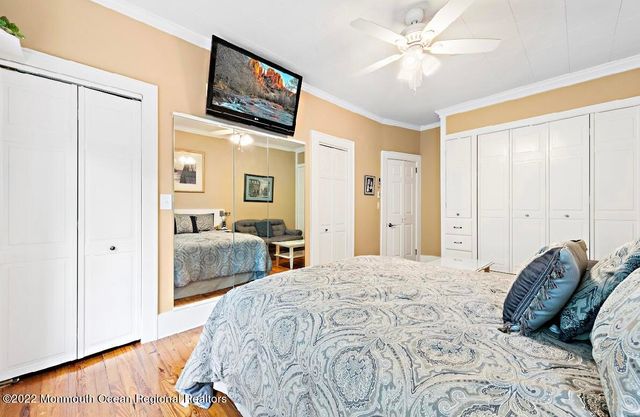 214 Cliftwood Road, Oakhurst, NJ 07755