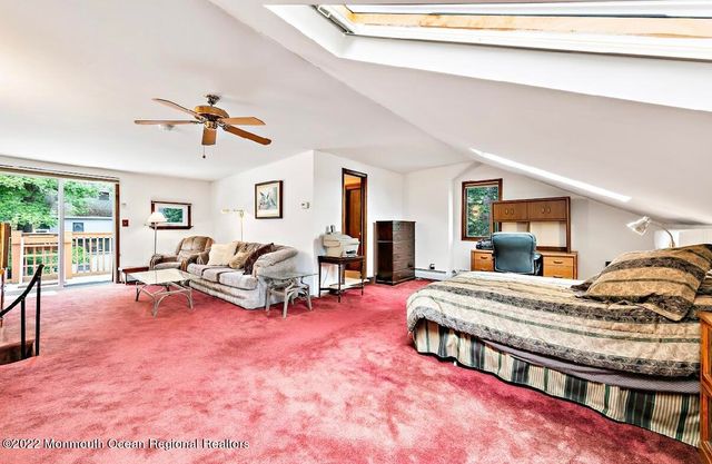 214 Cliftwood Road, Oakhurst, NJ 07755