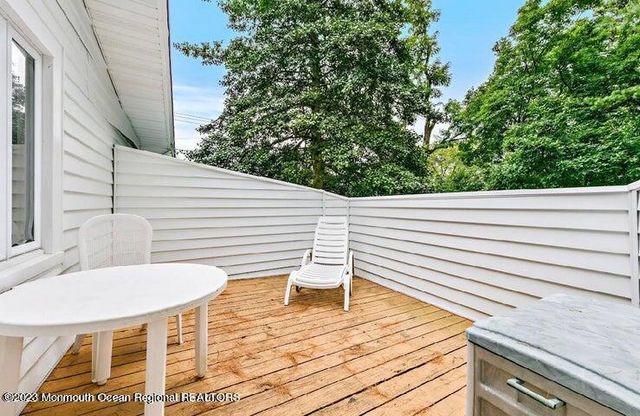 214 Cliftwood Road, Oakhurst, NJ 07755