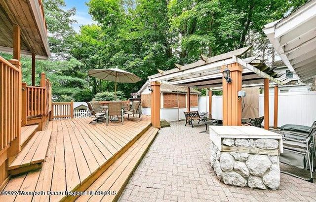 214 Cliftwood Road, Oakhurst, NJ 07755